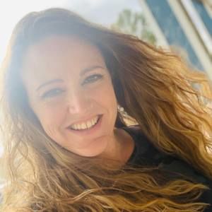 Meet your Posher, Traci